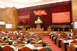 Costa central de Vietnam se dirige a un desarrollo sostenible y dinámico