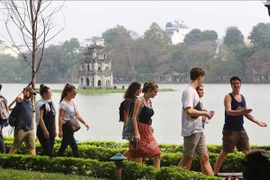 Vietnam por recibir a cinco millones de visitantes extranjeros en 2022 