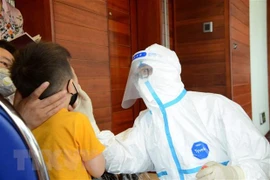 Laos intensifica medidas para hacer frente a la variante Ómicron