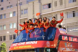 Ciudad Ho Chi Minh da bienvenida a jugadoras de selección nacional de fútbol femenino