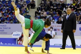 SEA Games 31: atleta de Kurash To Thi Trang cosecha primer oro para Vietnam