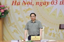 Primer ministro de Vietnam insta a mejorar trabajos de emulación y recompensa