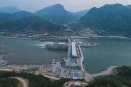 Vietnam invierte proyectos millonarios en localidad laosiana 