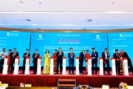 En Hanoi Feria Internacional de tecnología energética y entorno
