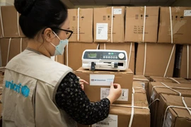 Reino Unido proporciona a Vietnam equipos médicos por valor de 500 mil libras 