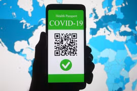Exigen completar con urgencia sistema de pasaporte de vacunas en Vietnam