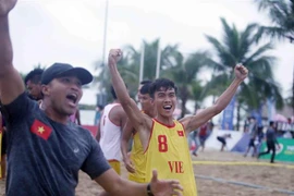 Selección masculina de balonmano playa de Vietnam revalida su presea dorada en SEA Games 31
