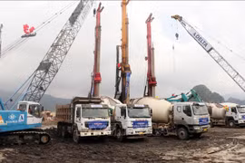 Emprenden construcción de grandes proyectos en zona económica de provincia vietnamita