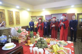 Vietnamitas en ultramar homenajean a legendarios fundadores de la nación