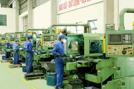 Hanoi se enfoca en desarrollar productos industriales claves