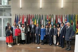 Agencia francesa está lista para apoyar a Vietnam en diversos campos
