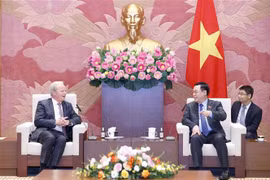 Vietnam considera al BM un socio importante y confiable, destaca presidente del Parlamento 
