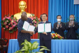 Empresa vietnamita firma contratos para exportar arroz a Sierra Leona