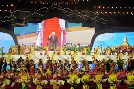 Provincias fronterizas de Vietnam y Laos robustecen cooperación turística 