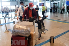 Ciudad vietnamita de Da Nang reanuda vuelos internacionales en nueva normalidad 