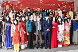 Comunidad vietnamita en ultramar festeja el Año Nuevo Lunar 2022