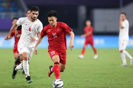 Equipo vietnamita de fútbol sufre derrota ante Irán en ASIAD 2023