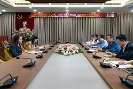 Fortalecen Hanoi y Nueva Zelanda cooperación en el sector de educación