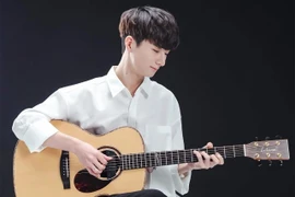 Genio musical surcoreano de gira en Vietnam