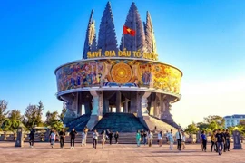 Ciudad vietnamita de Mong Cai fomenta promoción turística 