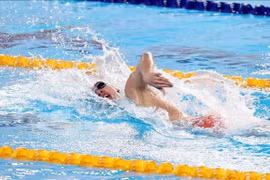 Nadadores vietnamitas se preparan para SEA Games 32