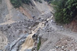 Instan a centrarse en respuesta y alivio de consecuencias de inundaciones