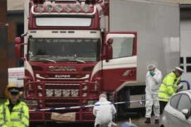 Embajada de Vietnam en Francia sigue de cerca caso de supuestos ciudadanos vietnamitas en camión frigorífico