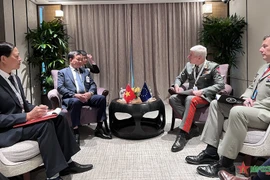 Delegación vietnamita asiste a actividades en Diálogo de Shangri-La
