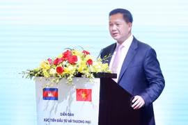 Premieres de Vietnam y Camboya participan en Foro de Promoción de Inversión y Comercio 