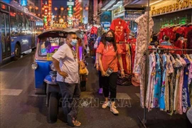 Tailandia simplifica trámites de visa para atraer visitantes