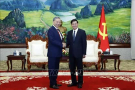 Dirigentes de Laos aprecian cooperación en materia de seguridad con Vietnam