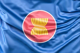 UE amplía la cooperación en política de competencia con ASEAN