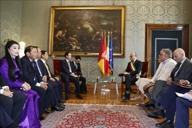 Presidente vietnamita se reúne con el alcalde de Roma