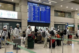 Vietnam envía más de 132 mil trabajadores al extranjero en 10 meses