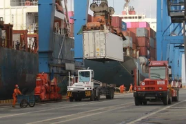 Vietnam experimenta superávit comercial en dos meses de 2023