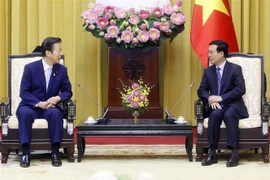Presidente vietnamita recibe a delegación del partido Komeito de Japón