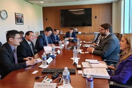 Delegación de Comisión partidista de Propaganda y Educación visita Estados Unidos
