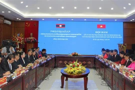 Capitales de Vietnam y Laos estrechan nexos de solidaridad y cooperación 