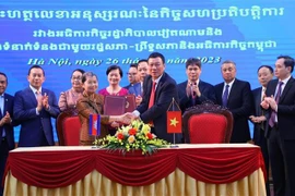 Agilizan lazos entre Vietnam y Camboya en inspección