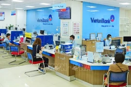 Bancos vietnamitas por aumentar capital estatuario