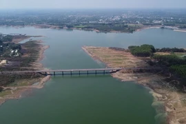 Nivel de agua de mayor embalse hidroeléctrico del Sur es el más bajo en 12 años