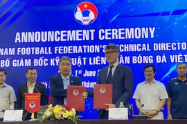 Federación de Fútbol de Vietnam contrata a director técnico japonés 