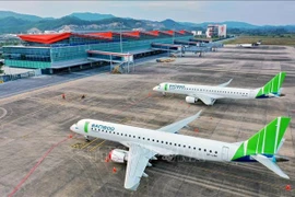 Suspenden vuelos desde y hacia tres aeropuertos vietnamitas por tomenta Talim