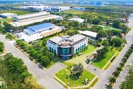 Vietnam traza plan para continuar desarrollando parques ecoindustriales