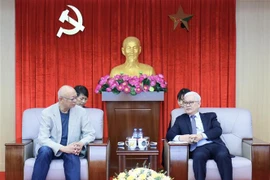 Grupo japonés Mitani Sangyo explora oportunidades de inversión en Binh Duong