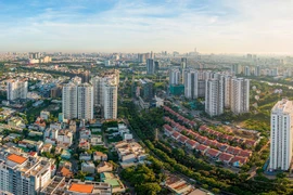 Vietnam ajusta políticas para atraer más IED en campo inmobiliario