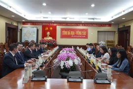 Vietnam y Bielorrusia fomentan cooperación entre las localidades