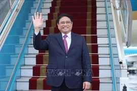 Primer ministro de Vietnam viaja a China para visita oficial y reunión de FEM 