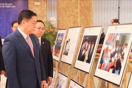 Celebran el 70 aniversario del Día tradicional de la fotografía vietnamita