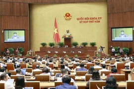 Legisladores vietnamitas abordan tema de gestión y uso de recursos antiCOVID-19